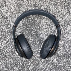 Beats Studio Wireless Headphones
